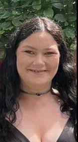 Janice Dee's Instagram, Twitter & Facebook