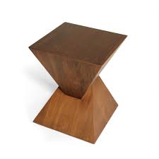 Pyramid Walnut Side Table Decorar Dormitorios Muebles Disenos De Unas