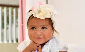 Helen Alejandra ya es hija de Dios al recibir el bautismo