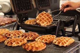 About the liège waffle (native to that city in belgium), and the special ingredients needed to make it. Lutticher Waffel Gaufre De Liege