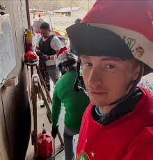 Austin Skeens (@austinskeens_) • Instagram photos and videos