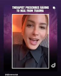 I hate an insecure man I already told you I was going to therapy  #ihateaninsecureman #ravehumor #festivalhumor #riddim #edm #techno  #ravergirl #raver #rave #raveculture #plur #plurlife #plurfamily