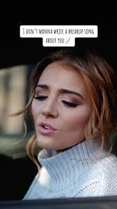 Alex Cardin's Instagram, Twitter & Facebook