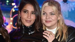 Photo : Leïla Bekhti et Louane Emera