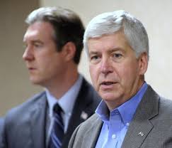 Gov. Snyder names task force to review actions in Flint water crisis