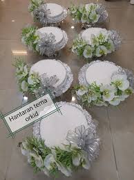 Cara untuk menggubah dulang hantaran yang dipenuhi bunga ala garden jangan lupa subscribe channel saya ye.terima. Sin Yin Sdn Bhd Gubahan Dulang Hantaran Bertema Kn Bunga Facebook