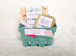Great funny gift idea for that receptionist, administrative assistant, lead person answering the phones and providing customer service. 30 Great Creative Gifts For Secretaries And Assistants Best Choice Reviews