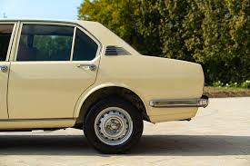 Image result for Giallo 1977 Alfa-Romeo