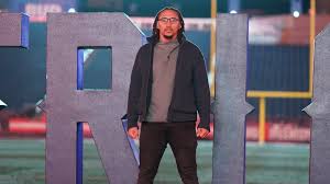 Originally published as mutmassungen über jakob. Nfl Profi Jakob Johnson Uber Die Patriots Cam Newton Und Tom Brady Kicker