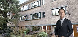 Het correspondents' dinner, waarbij premier rutte de parlementaire pers op de hak nam, heeft woensdagavond ruim 2,7 miljoen kijkers getrokken. Zo Woont Kabinet Rutte Iii