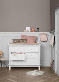 The 10 Best Changing Tables For Your Nursery Lunamag Com Wickeltisch Wickelkommode Kinder Mobel