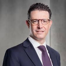 Professionals Page 1