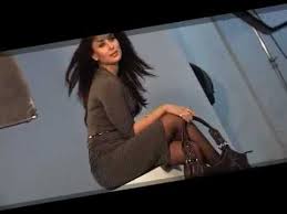Kareena Kapoor Talks Lavie Handbags Youtube We provide staff for event, tradeshows we are now recruiting brand ambassadors worldwide to work online from home promoting brands. kareena kapoor talks lavie handbags