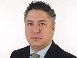 El falso título de médico del secretario de Estado de Seguridad Social