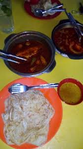 It's one of my family's favourites. Had Dinner At Asam Pedas Kota Laksamana 1 Always Packed With Diners Locally Open Till 4am Variety Of Fishes Eg Pari Kembong Jenahak Daging Tetel Affordable Price One Should Come To This