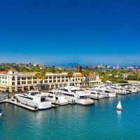 The air travel (bird fly) shortest distance between new york and newport beach is 3,938 km= 2,447 miles. Die 10 Besten Hotels In Newport Beach Usa Ab 202