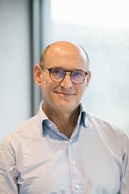 Donato Pinto's Instagram, Twitter & Facebook