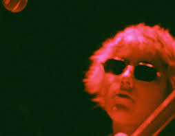 Melanie De Biasio Proyectos :: Photos, videos, logos, illustrations and  branding :: Behance