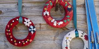 Père noël et mère noël au crochet, drops design. Des Couronnes De Noel En Tricot Marie Claire