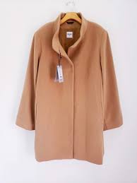 There's a new outerwear icon in town: Cinzia Rocca Due High Collar Cowl Neck Camel Wool Cashmere Blend Coat Luxurious Mirror