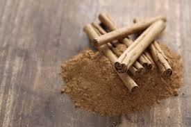 Penggunaan kayu manis ceylon kebanyakan untuk memperhalus dan memaniskan rasa, seperti halnya pada hidangan penutup. Kayu Manis Berbentuk Bubuk Dan Batang Apa Bedanya Kumparan Com