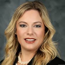 Carissa Leone's Instagram, Twitter & Facebook