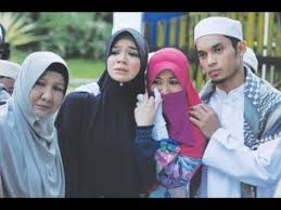 Nonton film 99 kali rindu (2013) streaming dan download movie subtitle indonesia kualitas hd gratis terlengkap dan terbaru. Download 99 Kali Rindu 3gp Mp4 Codedwap