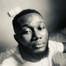 HISTORY! Shatta Wale Becomes The First Artiste Ever To Sold-Out the 40K  Capacity of Accra Sports Stadium With his Own Headlined Concert!💥 Shatta  Wale Just set another Record!! This Guy!!🔥🔥💥🙌🏿 Even Wizkid