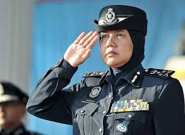 Berikut ialah senarai ketua polis negara (kpn) malaysia sejak malaysia mencapai kemerdekaan pada 31 ogos 1957: 5 Wanita Pertama Malaysia Ini Mampu Menandingi Kerjaya Lelaki