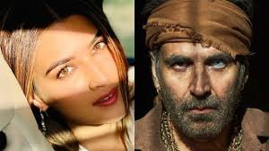 On the other hand, kriti sanon wrapped up the film's schedule in jaisalmer. Akshay Kumar Turns Photographer For Kriti Sanon On Bachchan Pandey Sets Captures Her Character Myra