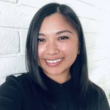 Jennie Dinh's Instagram, Twitter & Facebook