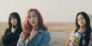 Lirik lagu gfriend | dari m.kapanlagi.com: Lirik Lagu Time For The Moon Night Gfriend Merdeka Com