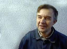 Во время заточения в подвале печально известного, но ныне уже свободного виктора мохова старшая из его пленниц была беременна трижды. Byobneamzjqrcm