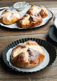 Topfengolatschen Und Rezension Backen Mit Christina Von Christina Bauer Kuchenmomente Rezept Backen Mit Christina Topfengolatsche Susse Backerei