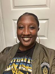 👋🏽Good morning neighbors! Yesterday, during my canvassing, I realized  that I post a lot