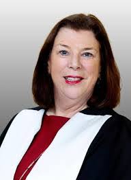 Eileen Hannan's Instagram, Twitter & Facebook