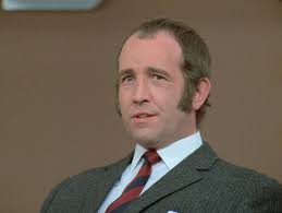 The Persuaders! Ian Hendry as Lord Croxley in "The Persuaders!" episode  "The Time and the Place" (Roger Moore, Michael Pertwee, UK, 1971).  http://home.scarlet.be/~pvandew1/avengers/persu/persuade.htm