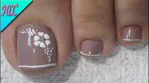 Si te gustan los diseños para uñas cortas sencillos, esta es tu oportunidad de lucir un diseño diferente cada vez que te pintes las uñas. Disenos De Unas French Para Pies Diseno De Unas