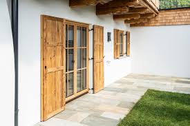 Moderne Fenster Fur Ein Landhaus In Tirol Country Terrace Nuremberg By Bayerwald Fenster Hausturen Gmbh Houzz Uk