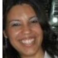 Nina Muniz (@NinaMunizz)