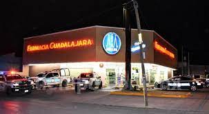 Otro Asalto A Farmacia Guadalajara Ahora En La 20 De Noviembre Tiempo