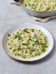 Add the fennel and fry for about 4 minutes, or until softened. Chicken And Pumpkin Risotto Woolworths