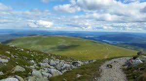På 1400 meter, reiser det seg eit praktbygg av dei sjeldne. Fra Hogevarde Mot Augunshaug Picture Of Norefjell Ski Spa Noresund Tripadvisor