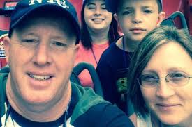 Fundraiser for Kim Freeland by Tammy Mullis : Medical Funds for Shawn  Freeland