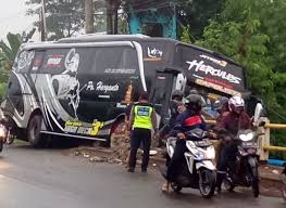 Nama bus haryanto diambil dari nama pemilik. Po Haryanto