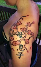 40 Niedliche Kirschbluten Tattoo Design Ideen Kirschbluten Tattoo Tattoos Mit Bedeutung Tattoo Designs