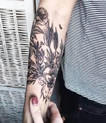 For Silvi Artbysilvi Thank You Yg Tattooing Gmail Com Ygtattooing Gyachyaana Linework Dotwork Blacktattoo Tattoo Tattoos Tattoo Artists B Tattoo