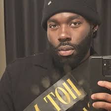 Fred Tomlin (@FredMTomlin)