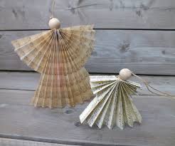 Papiertüte als deko für den weihnachtsbaum. Christbaumschmuck Basteln Tipps Und Mehr Auf Geschenke De
