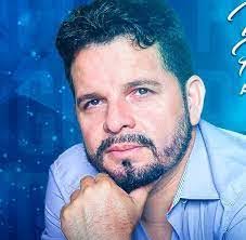 Brittany Markwell's Instagram, Twitter & Facebook